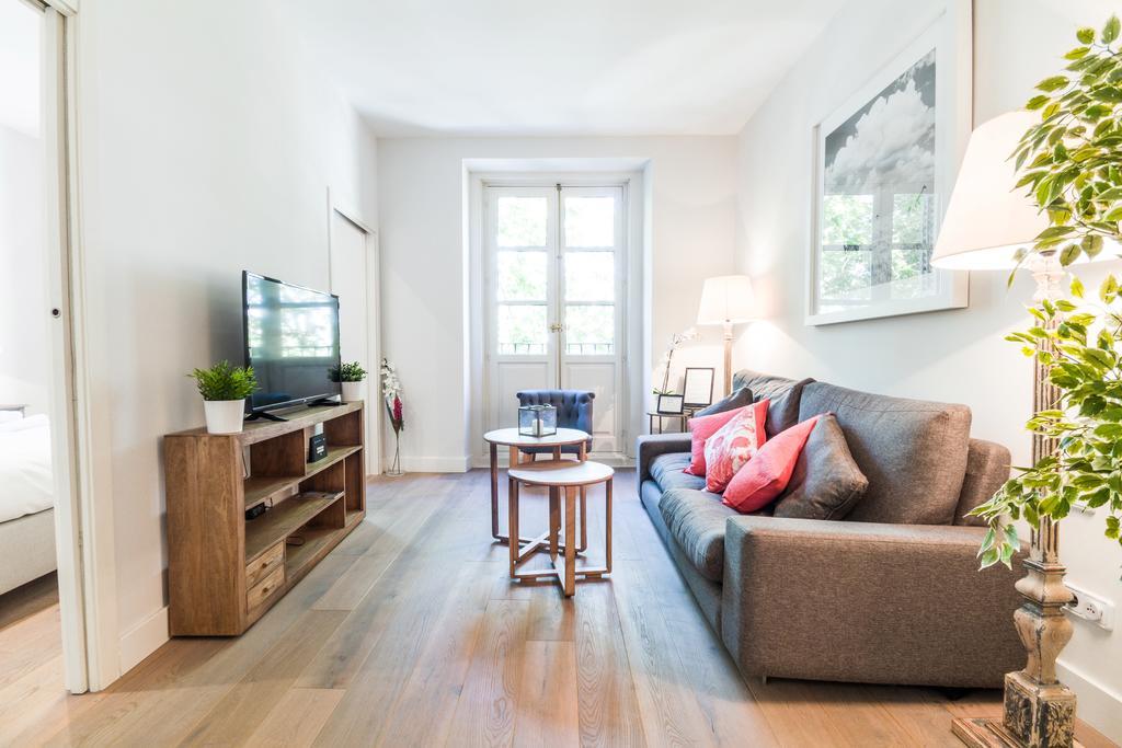 Ferienwohnung Pyr Select Plaza Santa Ana Madrid Exterior foto