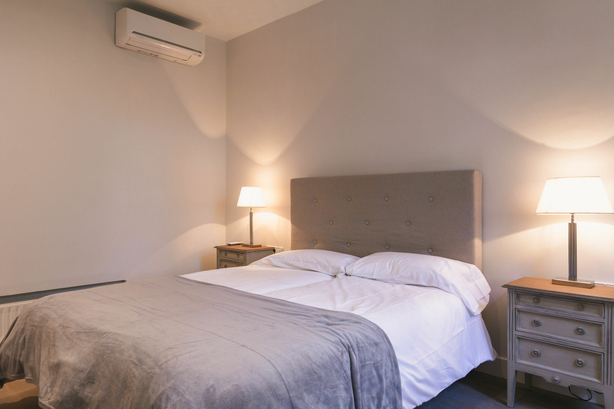 Ferienwohnung Pyr Select Plaza Santa Ana Madrid Exterior foto